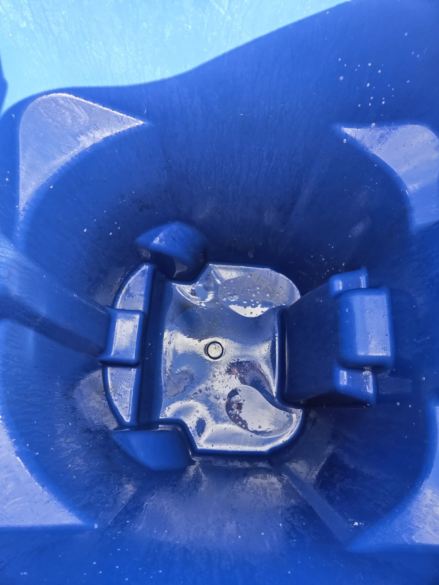 Andover customer bin after cleaning